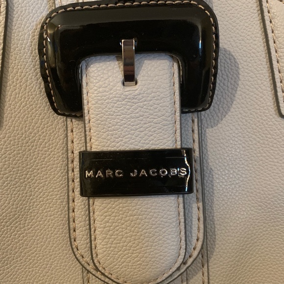 Marc Jacobs 💕authentic - Picture 3 of 7